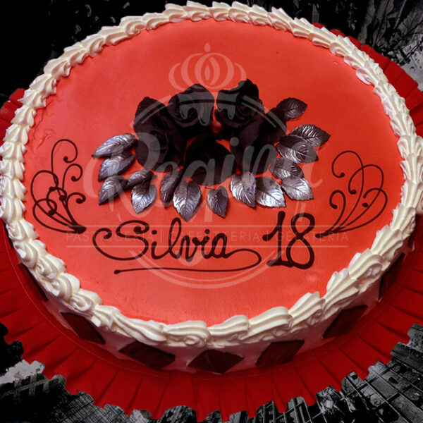 Torta compleanno 18 anni